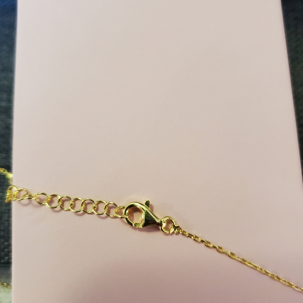 Mama Initial Necklace - Picture 8 of 9